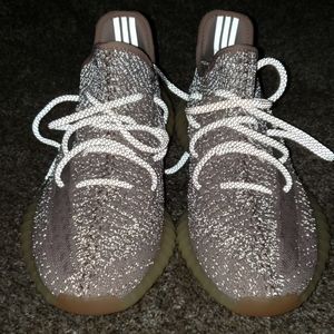 Yeezy 350 v2 "synth reflective "